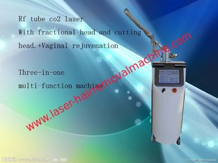 China Warts Removal Fractional Co2 Laser Equipment Gray + White Color For Skin Tightening supplier
